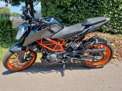 Moto ktm duke 125 2023 3000km, als nieuw, Motoren, Motoren | KTM, Particulier, Ophalen