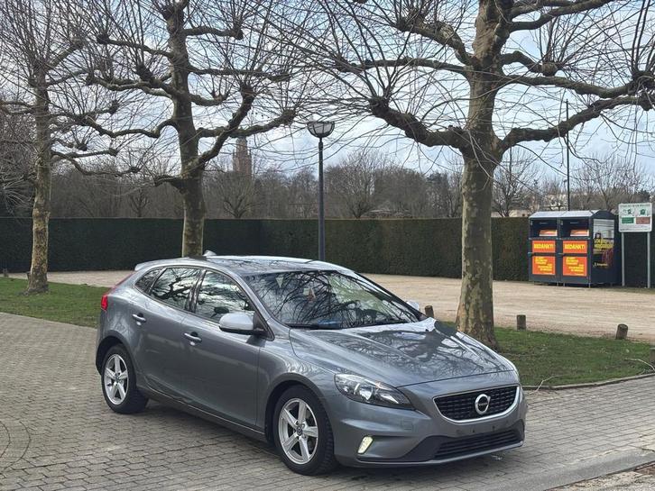 Volvo V40 2.0D R-Design 2016 Euro6b Navi, Auto's, Volvo, Particulier, V40, ABS, Airconditioning, Bluetooth, Elektrische ramen