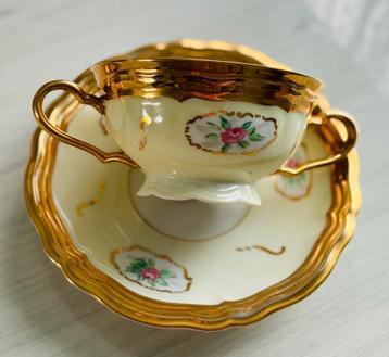 Bol à bouillon avec soucoupe marque Germany beschikbaar voor biedingen