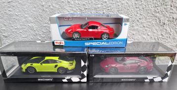 3x PORSCHE 1:18ème disponible aux enchères