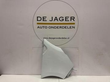 RENAULT TRAFIC 3 OPEL VIVARO B VOORSCHERM ZIJSCHERM RECHTS beschikbaar voor biedingen