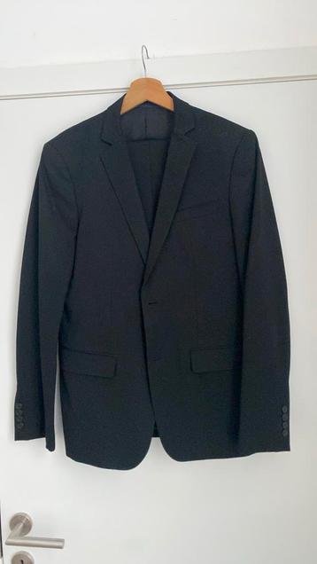 Costume noir homme, Vêtements | Hommes, Enlèvement ou Envoi, Comme neuf, Zara Man, Taille 48/50 (M)