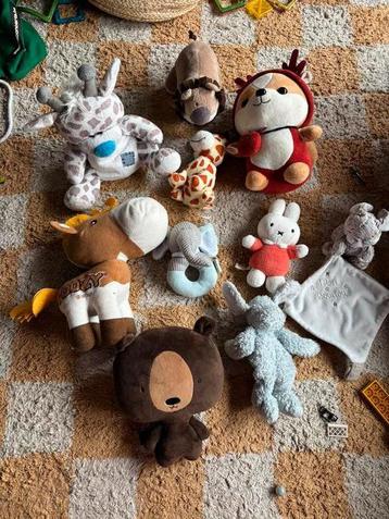 10 baby knuffels beschikbaar voor biedingen