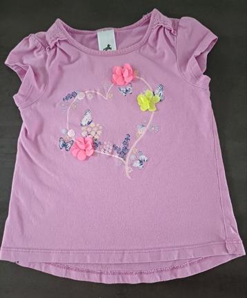 Zomers T-shirt met fleurige print beschikbaar voor biedingen