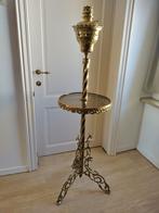 Sier olielamp met glazen tablet, Ophalen