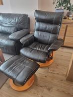 Donkerbruine fauteuil, Ophalen, Zo goed als nieuw