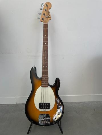 Richwood Electrische basgitaar, Muziek en Instrumenten, Snaarinstrumenten | Gitaren | Bas, Ophalen, Gebruikt, Elektrisch