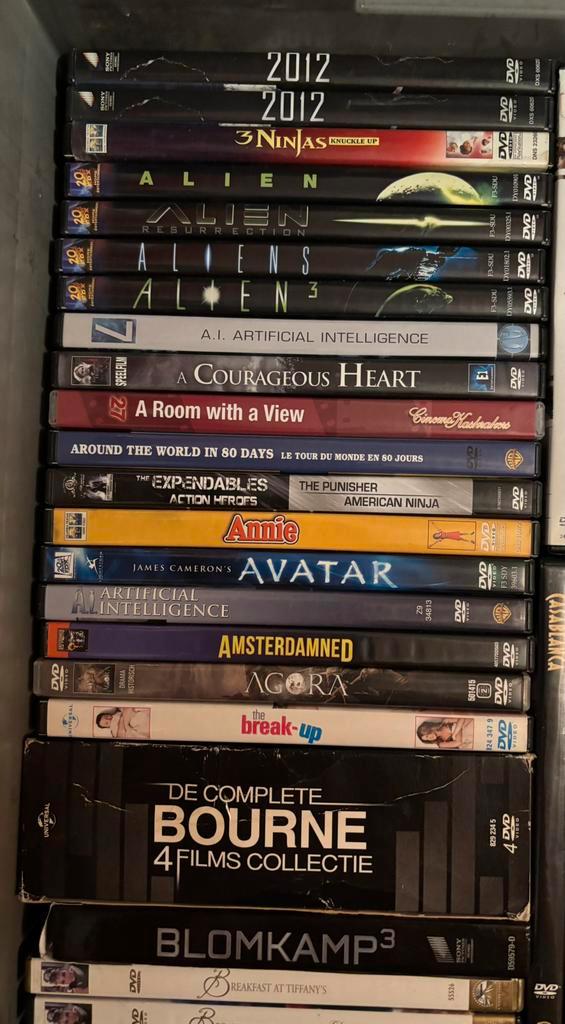 Grote verzameling DVD’s zie omschrijving, CD & DVD, DVD | Autres DVD, Utilisé, Tous les âges, Enlèvement ou Envoi