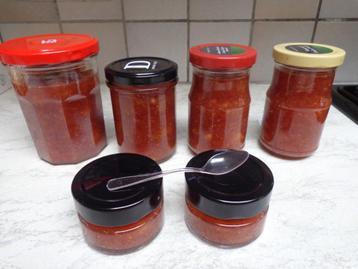 confiture figues maison : 200 gr (4,00 €) ou 300 gr (6,00 €) beschikbaar voor biedingen