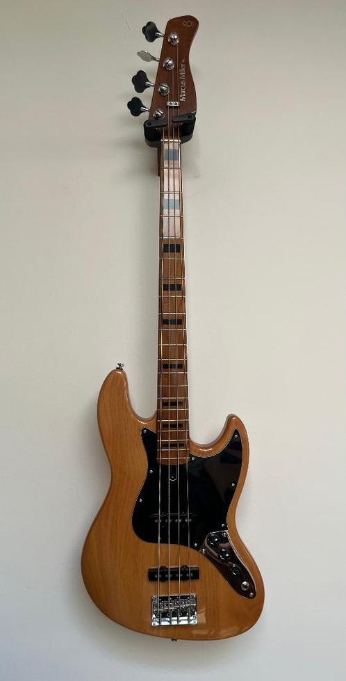 Sire V5, Muziek en Instrumenten, Snaarinstrumenten | Gitaren | Bas, Gebruikt, Elektrisch, Ophalen of Verzenden