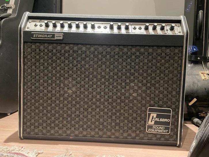 Vintage Carlsbro Stingray Super combo, Muziek en Instrumenten, Versterkers | Bas en Gitaar, Gebruikt, Gitaar, 100 watt of meer