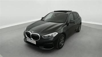 BMW 1 Serie 118 118iA Navi Cockpit / PDC+Caméra / Toit Pano beschikbaar voor biedingen