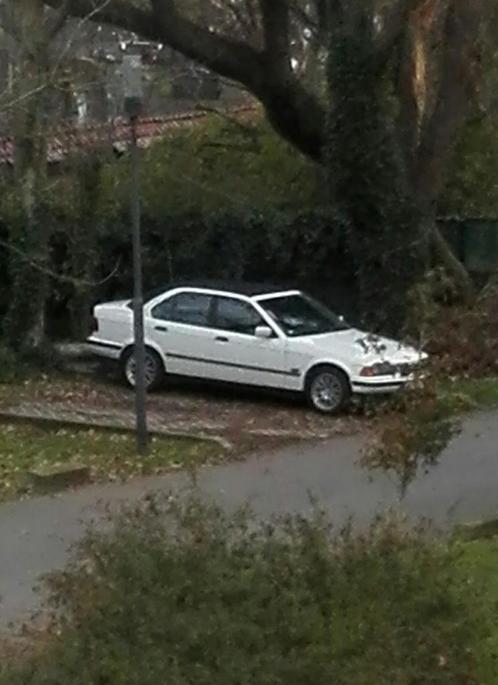 BMW BAUR 318i E36, Auto's, BMW, Particulier, 3 Reeks, ABS, Airbags, Elektrische buitenspiegels, Elektrische ramen, Lichtmetalen velgen