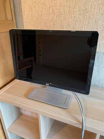 Ecran HP _ 22 pouces _ HDMI beschikbaar voor biedingen
