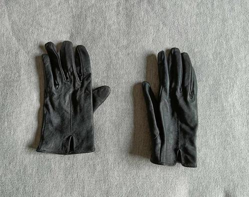 Handschoenen - Zwart - Leer - Dames - Small - €8, Kleding | Dames, Mutsen, Sjaals en Handschoenen, Gedragen, Handschoenen, Maat 36 (S)