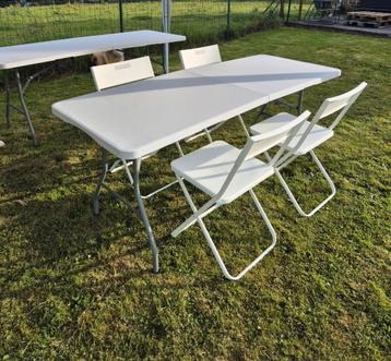 Tables et chaises location  beschikbaar voor biedingen