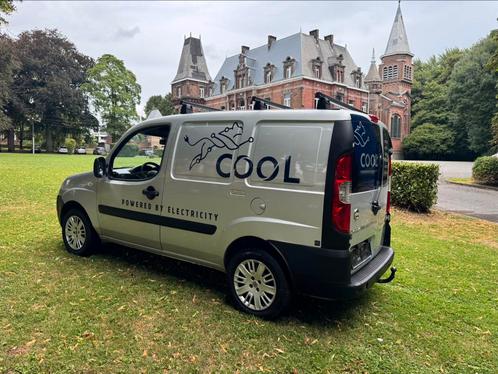 Fiat Doblo 1.3 Jtd 2010* 170000 km Carpass Control OK*, Auto's, Bestelwagens en Lichte vracht, Bedrijf, Te koop, ABS, Achteruitrijcamera