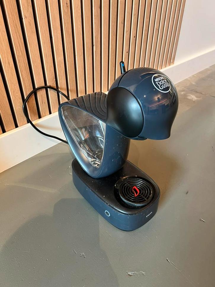 Krups Nescafé Dolce Gusto Infinissima Koffiemachine, Elektronische apparatuur, Koffiezetapparaten, Gebruikt, Koffiemachine, Afneembaar waterreservoir