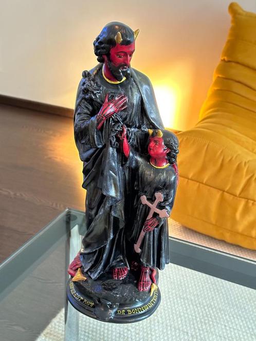 Statuette diable Santa Muerte, Antiek en Kunst, Antiek | Keramiek en Aardewerk, Ophalen