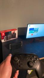 Switch grijs + pro controller + monitor, Consoles de jeu & Jeux vidéo, Consoles de jeu | Nintendo Switch, Enlèvement, Comme neuf