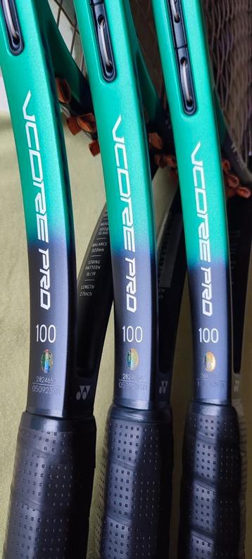 3 X yonex Vcore Pro 100