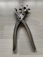 Tang voor gaatjes te maken, Ophalen, Gebruikt