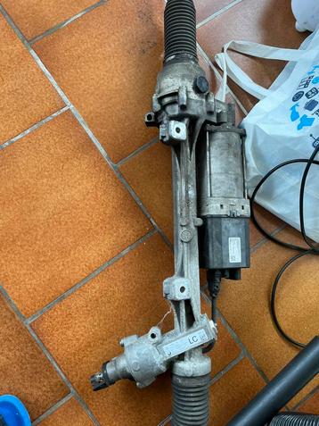 Elektrisch stuurhuis BMW F30, F31, F32, F33, F34, F36 beschikbaar voor biedingen
