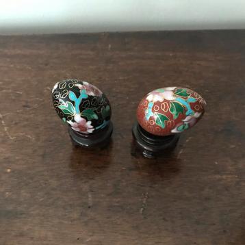 Cloisonné miniatuur eitjes beschikbaar voor biedingen