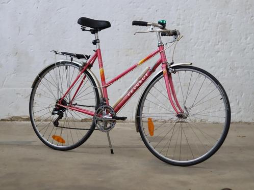 Vélo de ville Peugeot vintage rose tout équipé carbolite 103, Fietsen en Brommers, Fietsen | Dames | Damesfietsen, Versnellingen