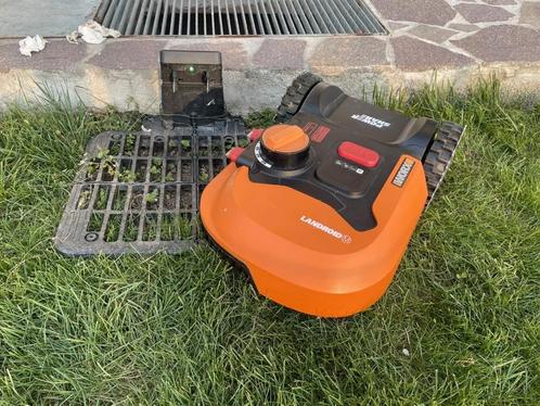 robotmaaier Worx Landroid M500 W141E, Tuin en Terras, Robotmaaiers, Gebruikt, Minder dan 20 cm, Met regensensor, Bestuurbaar via app