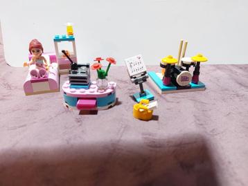 Lego Friends 3939 Mia's slaapkamer