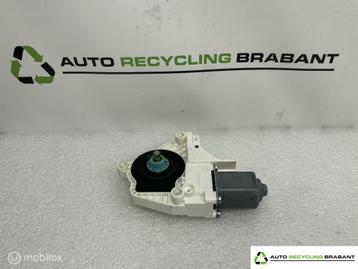 Raammotor rechtsachter Audi 8K0959812A beschikbaar voor biedingen