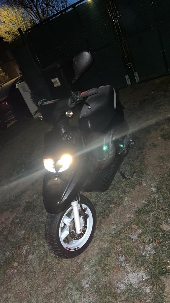 Mbk booster orginele, Fietsen en Brommers, Scooters | Yamaha, Zo goed als nieuw, Overige modellen, Klasse A (25 km/u), Benzine