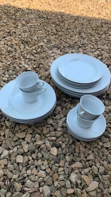 Service porcelaine pour 4, Enlèvement, Porcelaine