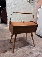 Vintage opbergmeubel of naaikoffer, Enlèvement, Utilisé