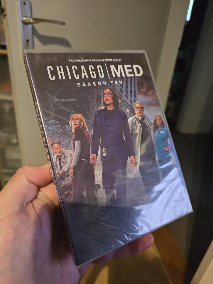 Chicago med 1-10 dvd serie, Cd's en Dvd's, Dvd's | Tv en Series, Nieuw in verpakking, Boxset, Verzenden