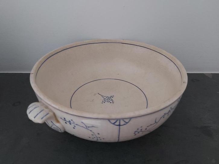 Mooie oude beboterde ronde schaal Boch Copenhague, Antiek en Kunst, Antiek | Servies los, Ophalen of Verzenden