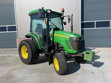 John Deere 4520 HST compact tractor gazonbanden beschikbaar voor biedingen