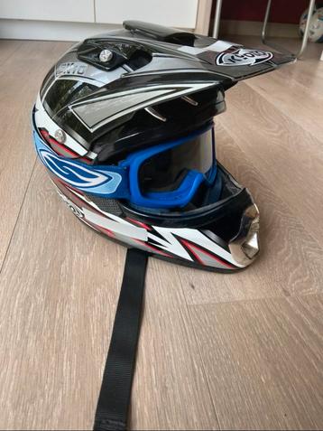 Je vends mon casque et mon masque de moto cross beschikbaar voor biedingen