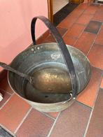 Koperen ketel met lepel, Ophalen, Koper