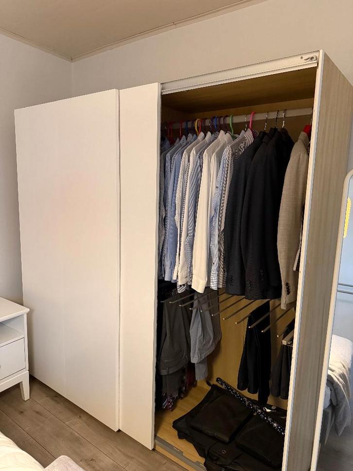 Armoire PAX 200 cm en très bon état, Maison & Meubles, Armoires | Penderies & Garde-robes, Comme neuf, 200 cm ou plus, 200 cm ou plus
