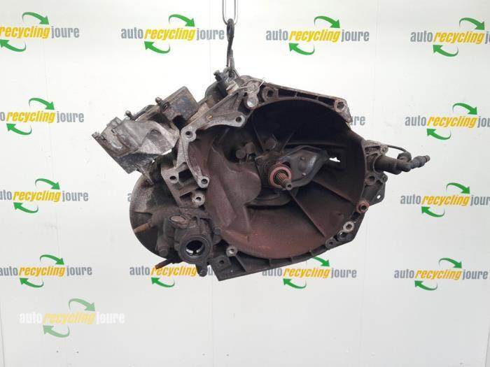 Versnellingsbak van een Peugeot 307, Auto-onderdelen, Transmissie en Toebehoren, Peugeot, Gebruikt, 3 maanden garantie