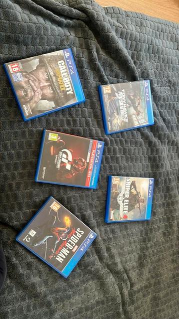 Ps4 spelletjes  beschikbaar voor biedingen