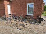 4 oude fietsen en extra wielen, Fietsen en Brommers, Fietsen | Oldtimers, Ophalen