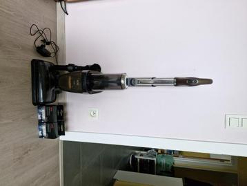 Aspirateur à rechargeable, Electroménager, Enlèvement, Comme neuf, Réservoir, Aspirateur
