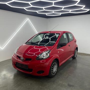 Toyota Aygo| 64.960KM| 2012 | GEKEURD + GARANTIE beschikbaar voor biedingen