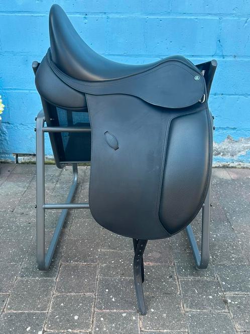Selle dressage Arena, Dieren en Toebehoren, Paarden en Pony's | Zadels, Zo goed als nieuw, Dressuur, Ophalen