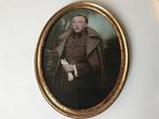 oude lijst kader ovaal oude foto ( ? ) soldaat achter glas, Ophalen of Verzenden