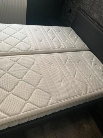 2x matelas Auping 90x200, Enlèvement