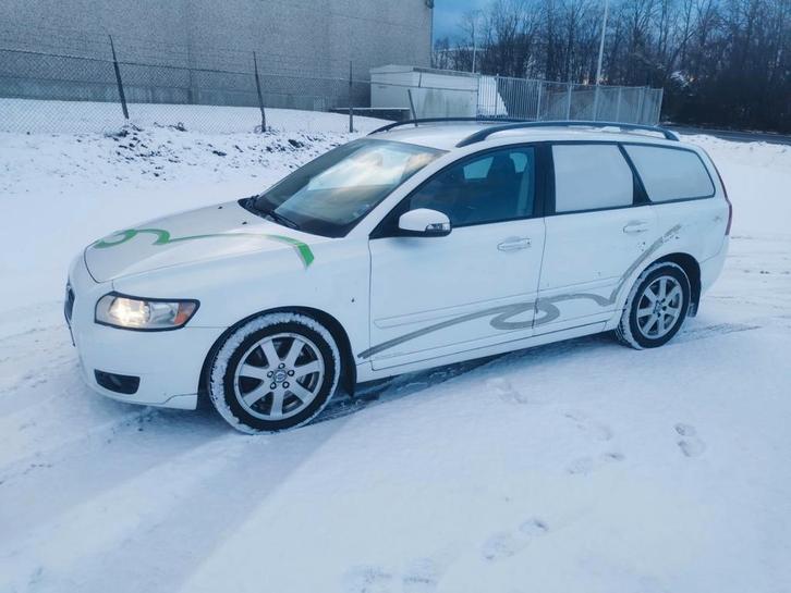 Volvo V50 2.4 D5 163ch utilitaire, Auto's, Volvo, Particulier, V50, ABS, Adaptive Cruise Control, Airbags, Bluetooth, Boordcomputer